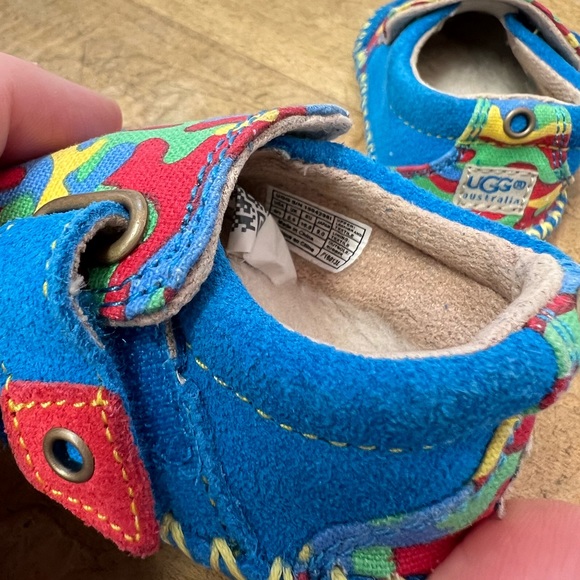 Perfect little Ugg moccasins for babies! Beautiful condition. Newborn size 0/1 - Picture 13 of 15